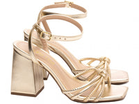 Sandália Feminina Ouro Light Metalizada com Fivela Dourada