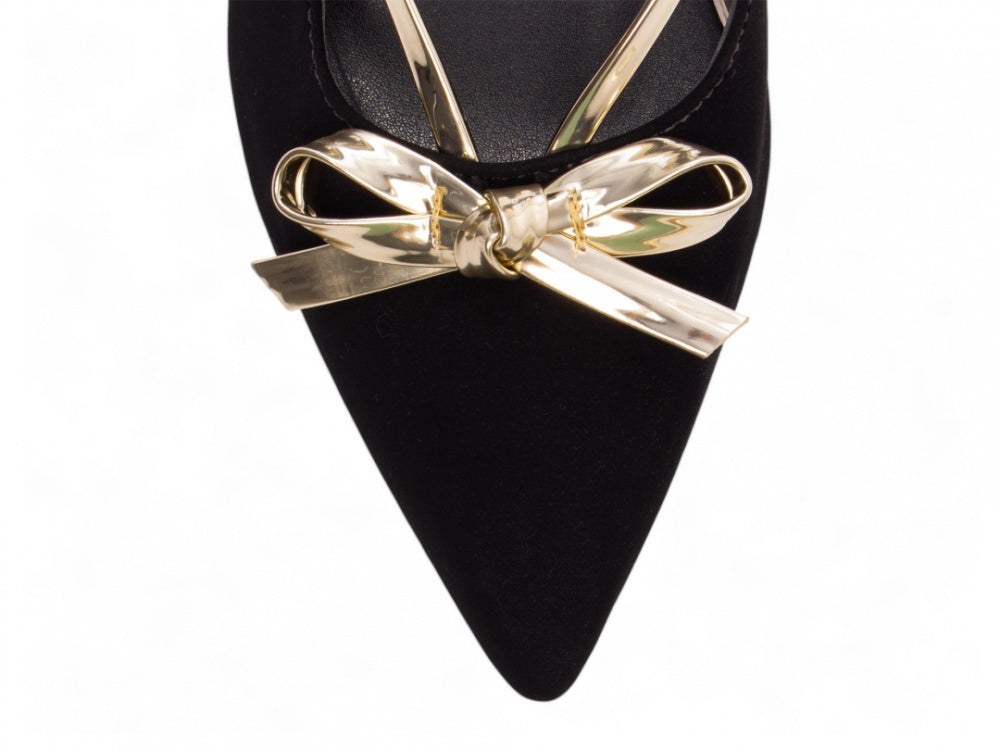 Sapato Scarpin Nobuck Preto com Laço Metalizado Ouro Light