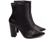 Bota Cano Curto em Napa Preto com Salto de 9 cm