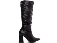 Bota Franzida Feminina de Napa Preto com Salto Alto