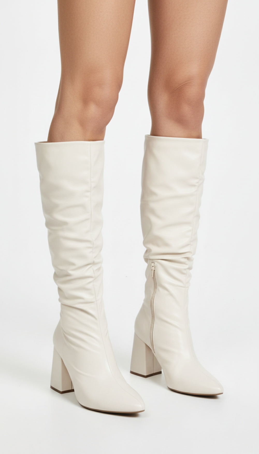 Bota Franzida Feminina Off White em Napa
