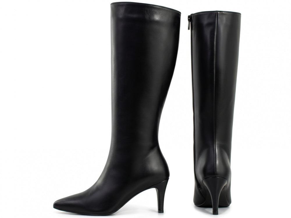Bota Social Cano Alto Longo em Napa Preto com Zíper