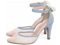 Sapato Scarpin Azul, Rosa e Branco com Fivela Dourada