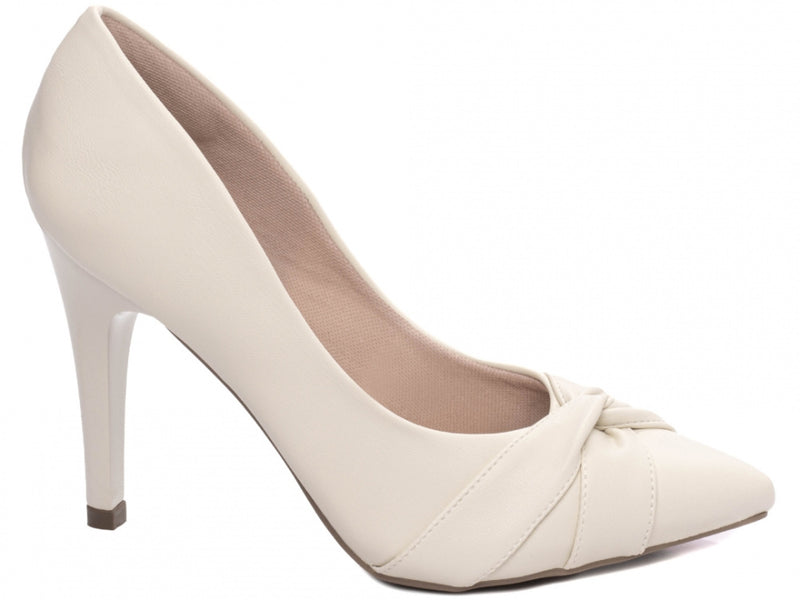 Sapato Scarpin Bico Fino Off White com Tiras em Nó