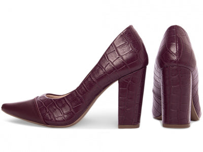 Sapato Scarpin Bordô com Textura Croco