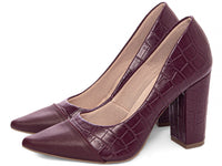 Sapato Scarpin Bordô com Textura Croco