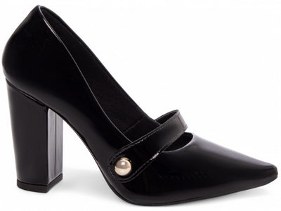 Sapato Scarpin com Aplique Dourado