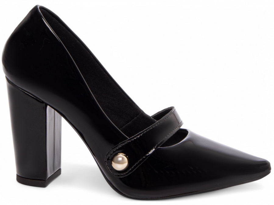 Sapato Scarpin com Aplique Dourado
