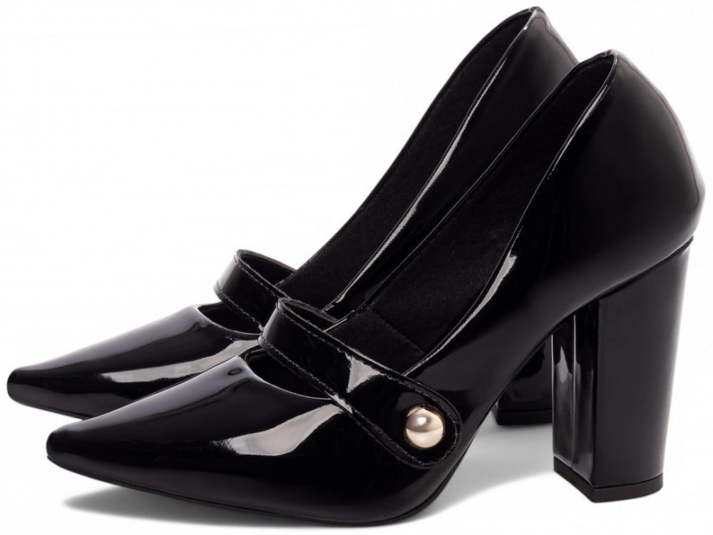 Sapato Scarpin com Aplique Dourado
