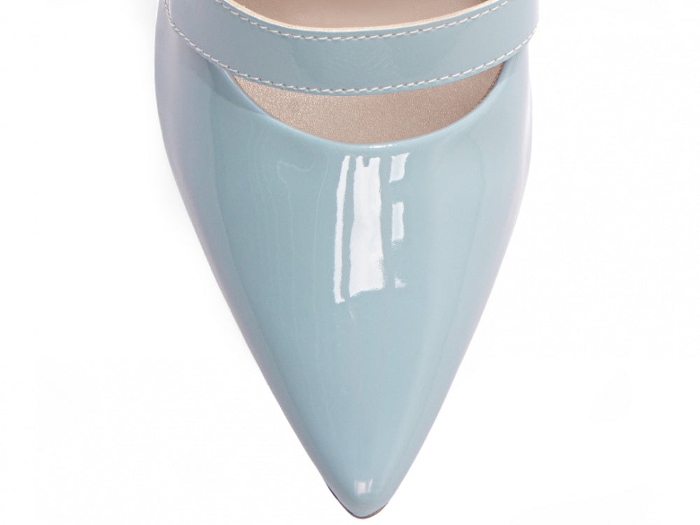 Sapato Scarpin Verniz Azul com Aplique Dourado