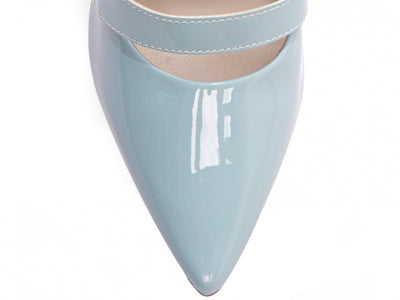 Sapato Scarpin Verniz Azul com Aplique Dourado