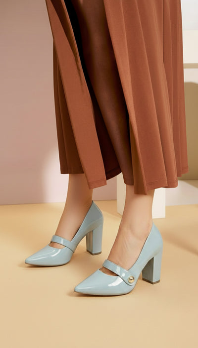 Sapato Scarpin Verniz Azul com Aplique Dourado