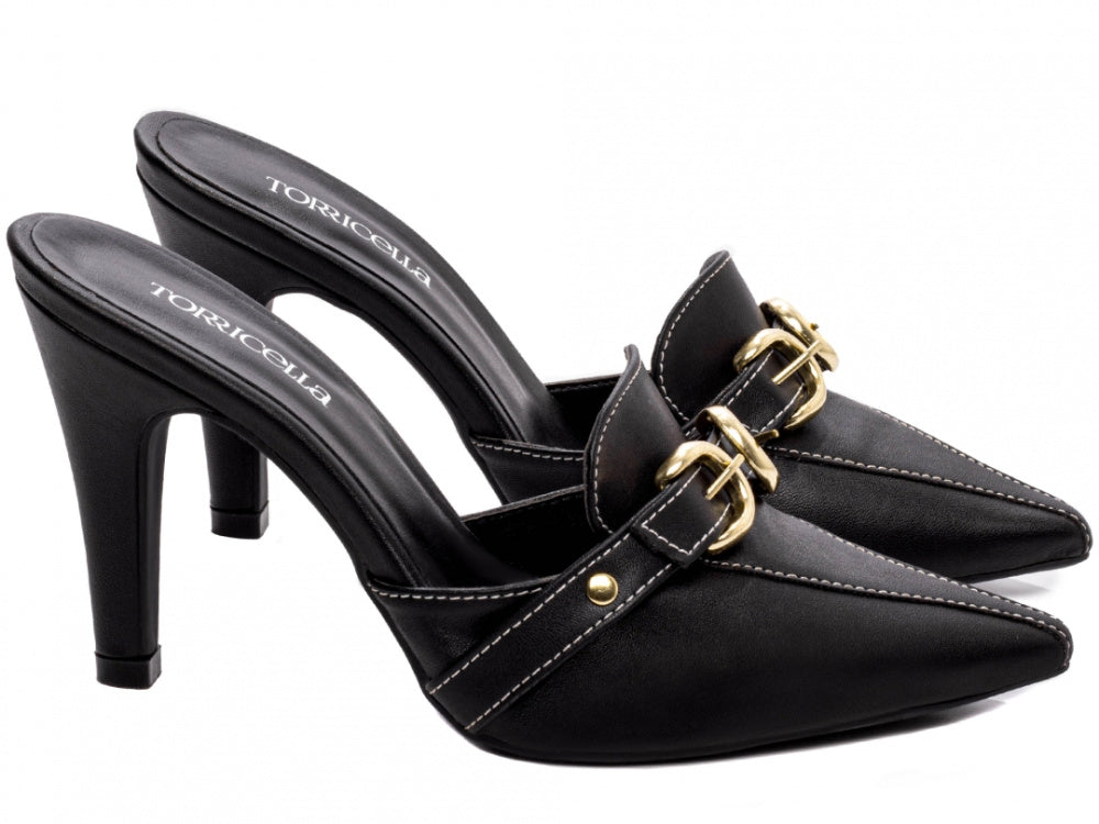 Sapato Scarpin Mule em Napa Preto com Fivelas Douradas
