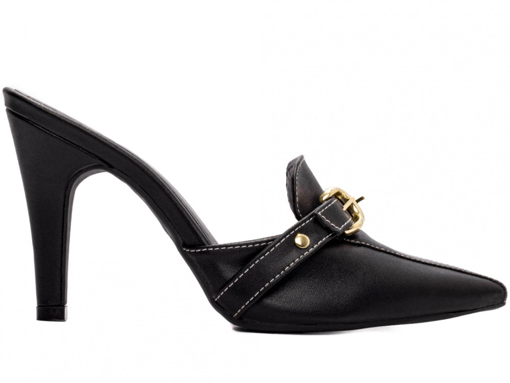 Sapato Scarpin Mule em Napa Preto com Fivelas Douradas