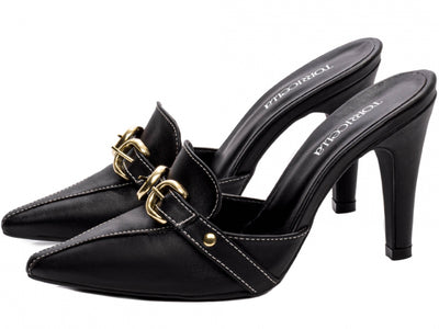 Sapato Scarpin Mule em Napa Preto com Fivelas Douradas