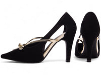 Sapato Scarpin Nobuck Preto com Laço Metalizado Ouro Light