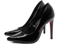 Sapato Scarpin Salto 12 em Verniz Preto