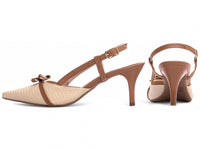 Sapato Scarpin Slingback Caramelo e Bege com Fivela Dourada