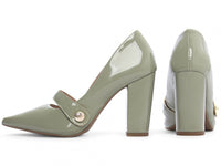 Sapato Scarpin Verniz Verde com Aplique Dourado