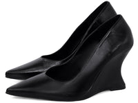 Scarpin Anabela Salto Geométrico Escultural Curvo em Napa Preto