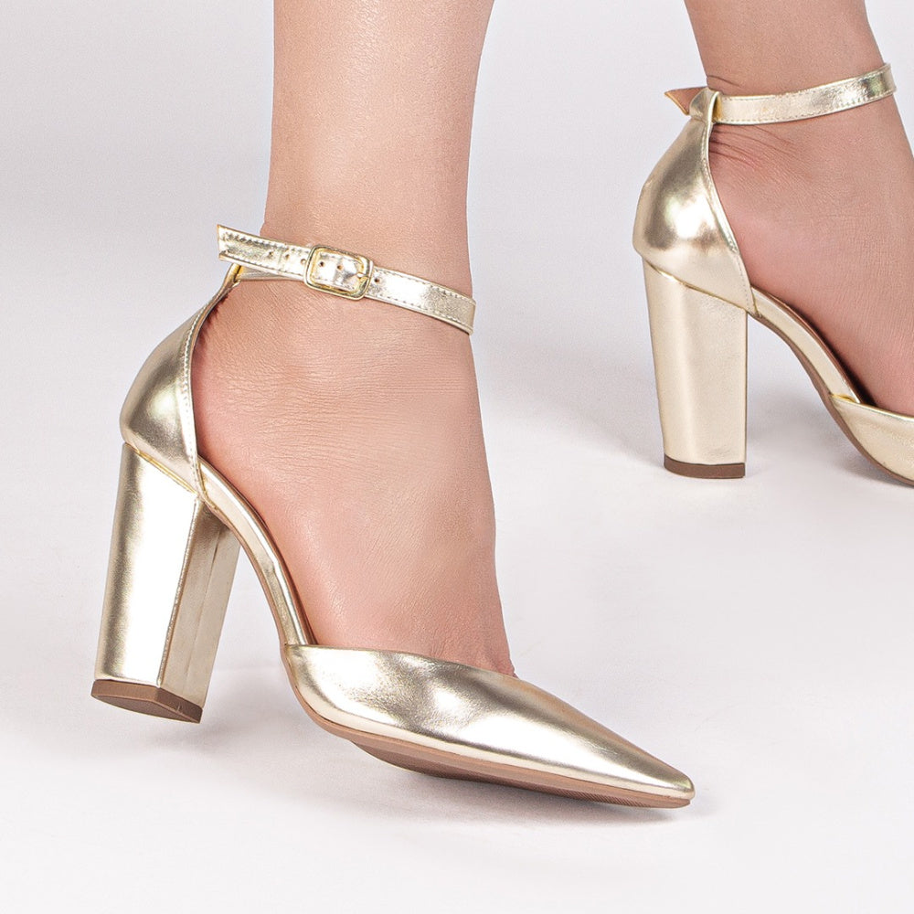 Scarpin Feminino Dourado Elegância e Sofisticação