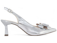 Scarpin Slingback Salto Taça com Laço em Napa Metalizado Prata